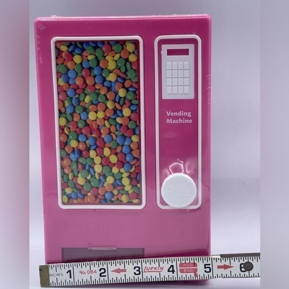 Target Other - 1000 ml Vending Machine Dry Food Dispenser
Pink - Bullseye's Playground™